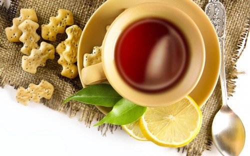 Чай до еды или после еды? Можно ли запивать еду чаем? Чай до еды или после еды? Можно ли запивать еду чаем?