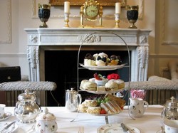 Английский чайный стол Английский чайный стол